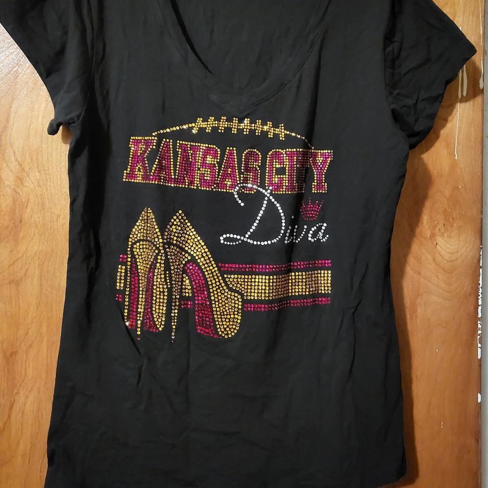 Women's Kansas City Chiefs Football Tee